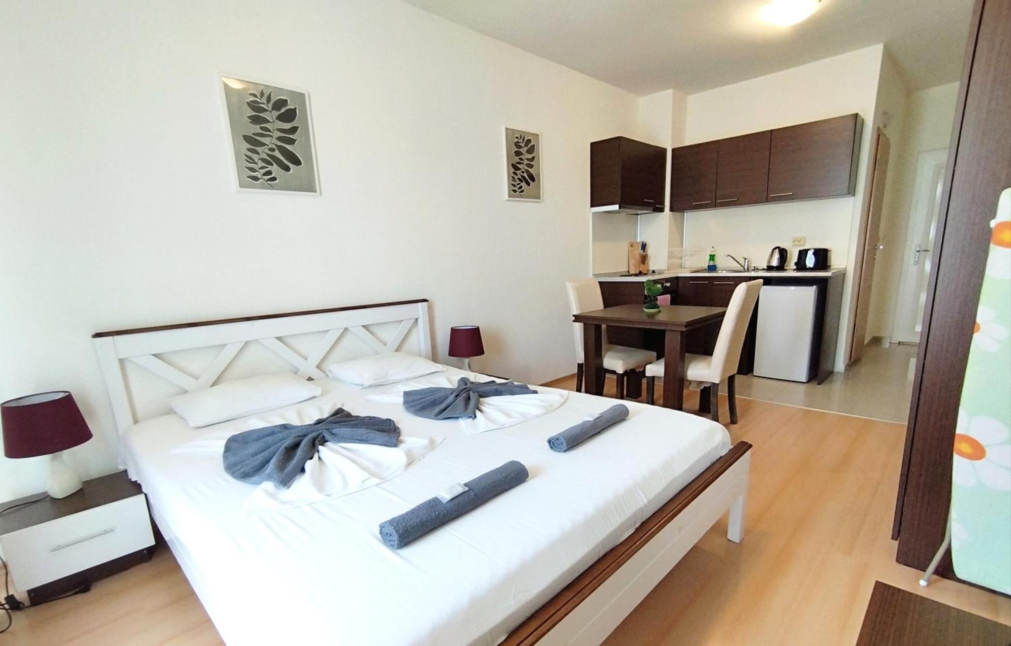 New Line Village Apartments Sunny Beach Exterior foto